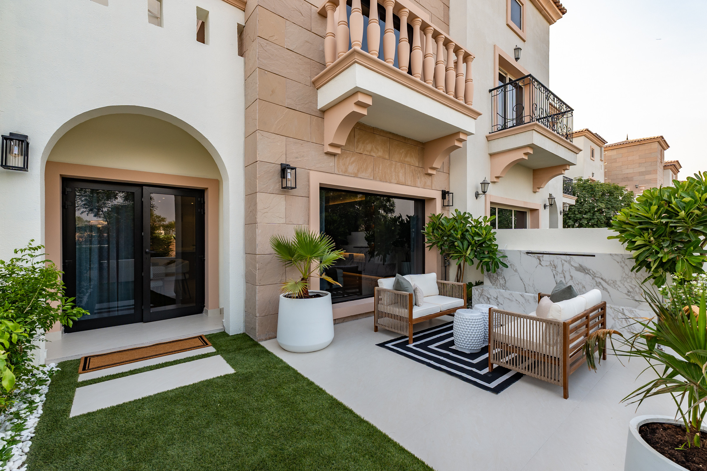 original_1752747483202507171018037GgxAIE4wX